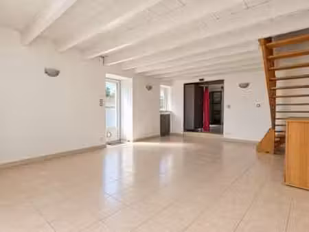 vente maison à saint-vincent-sterlanges (85110) : à vendre / 90m² saint-vincent-sterlanges