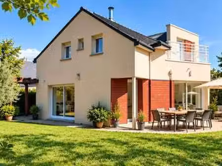 vente maison à cesson-sévigné (35510) : à vendre / 207m² cesson-sévigné