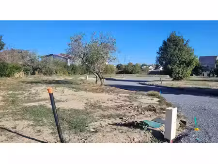 terrain constructible neuf à vendre
