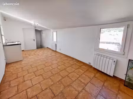 studio 1 pièce 19 m²