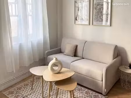 studio 1 pièce 22 m²