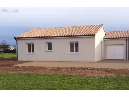 maison à louer à lusignan 86