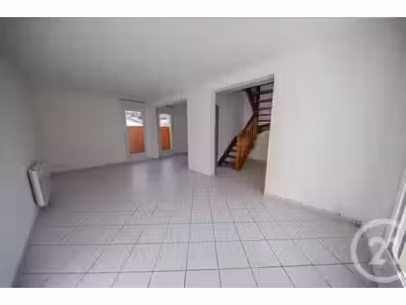 maison à louer - 4 pièces - 66 70 m2 - st medard en jalles - 33 - aquitaine