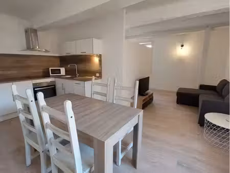 t2 meublé rénové - anduze centre