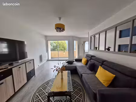 t2 61m2 entièrement refait