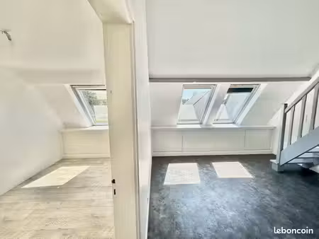 appartement meublé à l’année 500m de la plage des govelins
