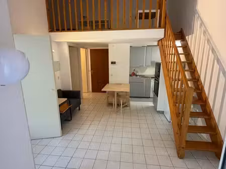 f2 meublé quartier saint lazare