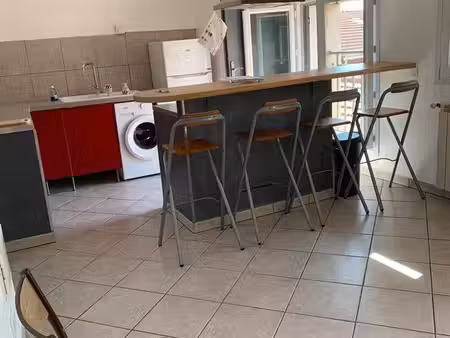 t2 meublé avec garage