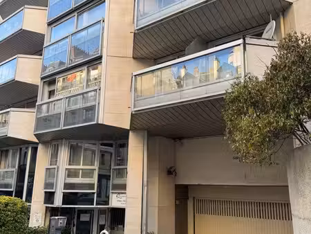 box fermé – niveau -3 (rue de chaillot)