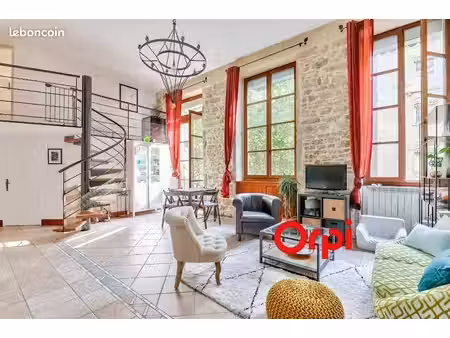 appartement 4 pièces 79 m²
