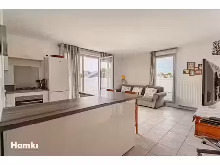 appartement t3 de 66 m² à bayonne 64100