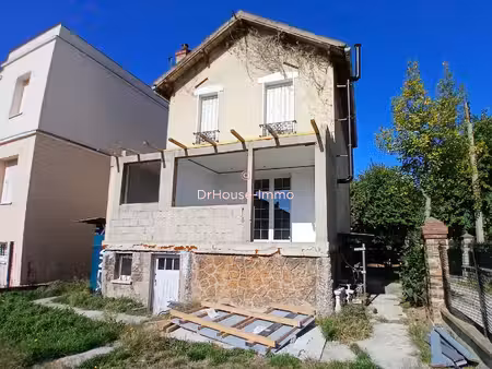 maison à rénover ou à démolir - beau potentiel de reconstruction