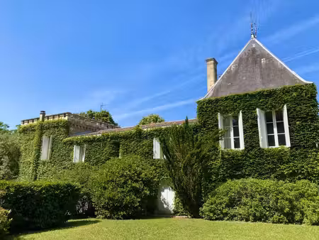 maison de luxe à vendre à camblanes-et-meynac