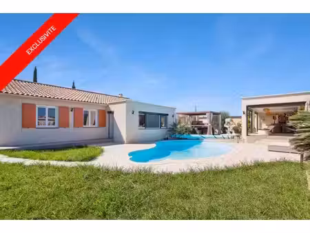 villa de luxe à vendre dans le quartier partie nord-ferrieres-cadenades-rouviere