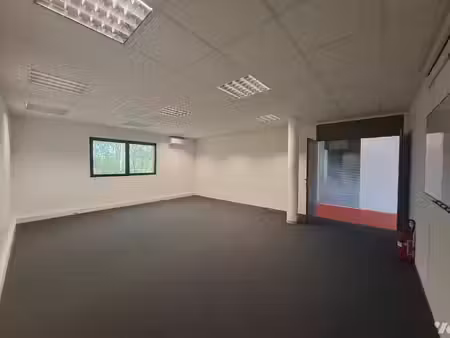 local commercial à vendre
