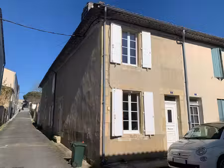 appartement t2 de 43 m2 à étage
