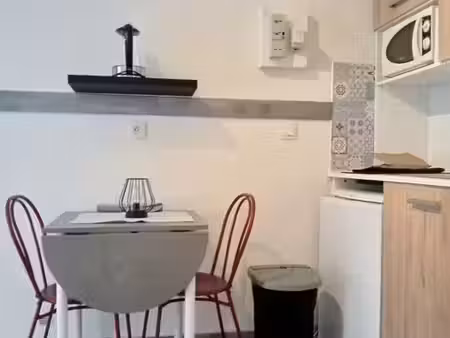 location appartement 1 pièce 12 m² à carcassonne (11000)