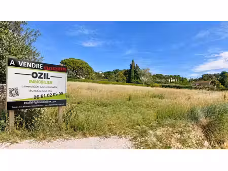 terrain constructible neuf à vendre