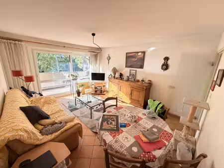appartement à vendre  annemasse  63 m2 + garage + cave  3 pi