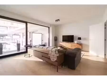 appartement à louer avec terrasse et 2 chambres   uccle (vbe71915)