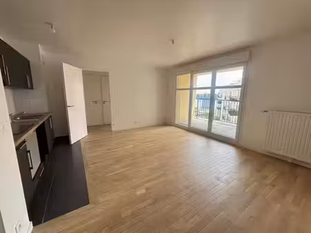 superbe t3 de 60 8m²