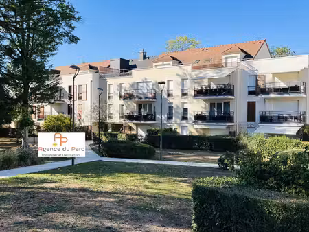 appartement 3 pieces a 200 m de la gare rer