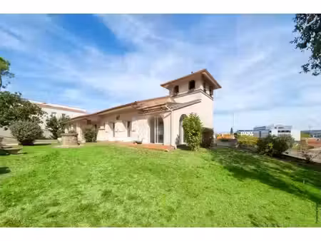 vente maison 8 pièces 231 m² colomiers (31770)