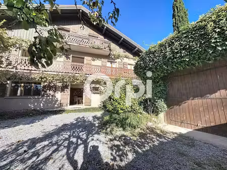 maison de ville à vendre