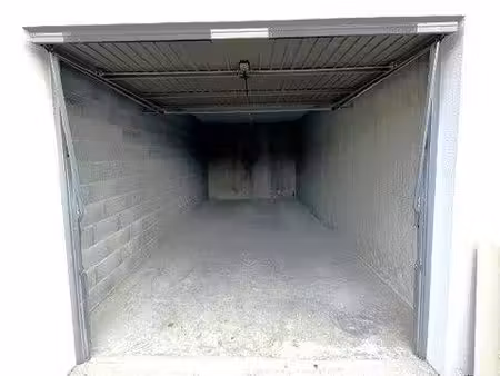 parking à louer