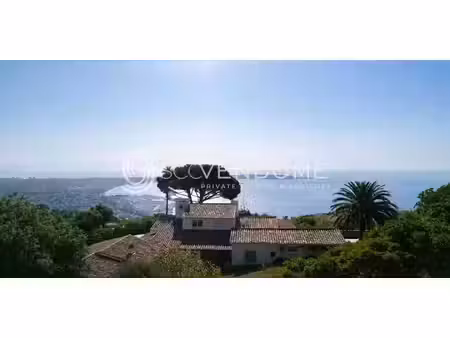 terrain avec vue panoramique en bord de mer cannes (06)