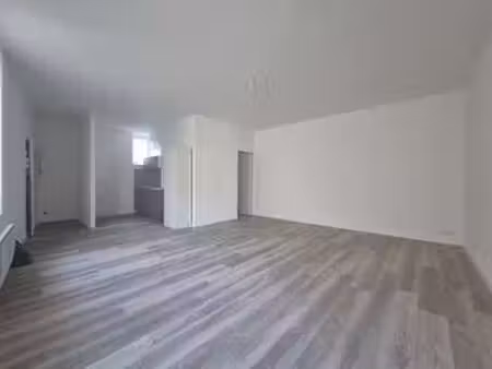 location appartement 2 pièces à angers centre (49000) : à louer 2 pièces / 53m² angers cen