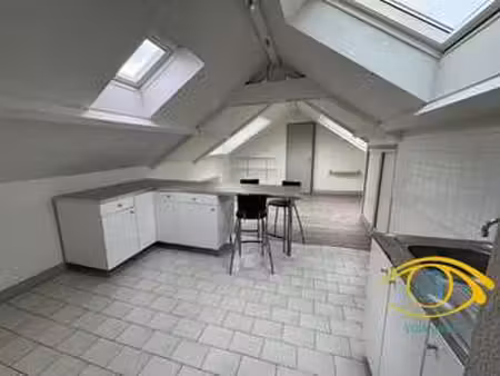 location appartement 2 pièces au mans gazonfier (72000) : à louer 2 pièces / 27m² le mans 