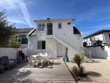 location maison meublé à pornichet (44380) : à louer meublé / 116m² pornichet