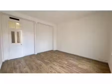 location appartement 3 pièces 71 m² à beaulieu-sur-mer (06310)