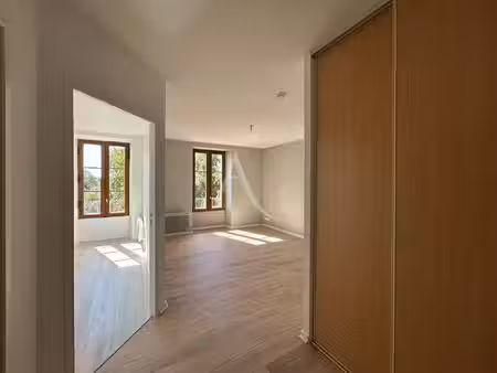 location appartement 2 pièces 36 m² à jonzac (17500)
