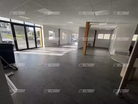 location local d’activités pacé 35740 1100m² à 1400m²