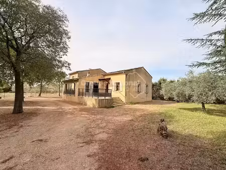 location maison 4 pièces 175 m² à pernes-les-fontaines (84210)