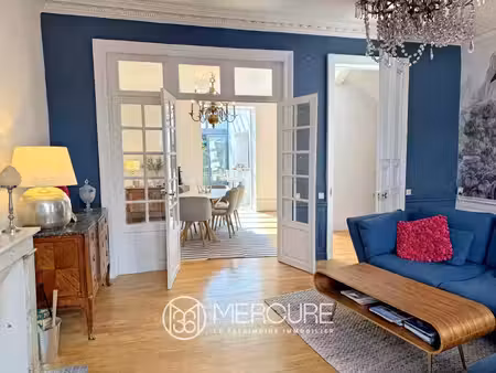 vente maison 8 pièces 230 m² poitiers (86000)