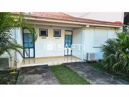 vente maison 4 pièces 66 m² sainte-anne (97227)