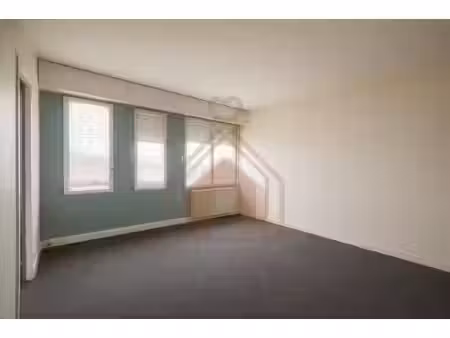 vendu - studio 25.73 m² -avenue maurice thorez - ivry sur seine