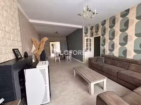 maison 130 m2  3ch  cours  garage