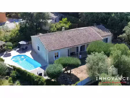 propriété 5 pièces 128m² avec une dépendance de 23m²