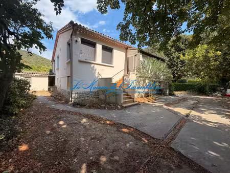 mialet  belle maison avec 3 logements de 185 m2 hab sur 1549