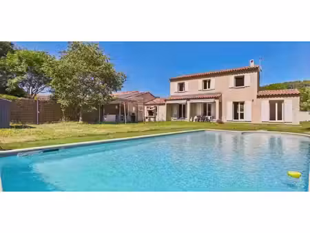 maison avec piscine et terrasse saint-chamas (13)
