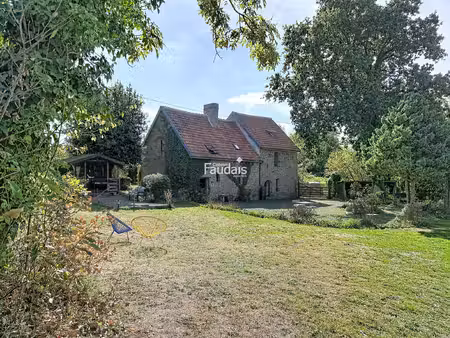 maison en pierre avec beaucoup de charme