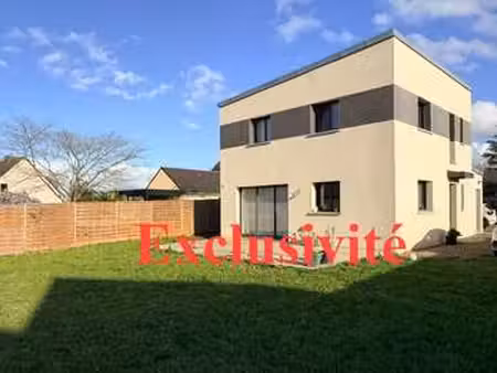 vente maison à saint-domineuc (35190) : à vendre / 101m² saint-domineuc