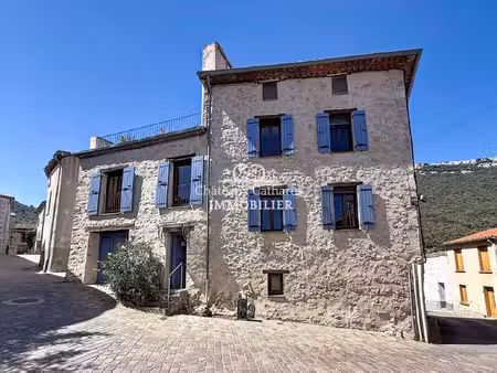 propriété de caractère en pierre - rénovation de qualité -