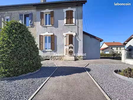 maison 3 pièces 82 m²