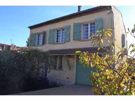 villa 4 faces avec 2 garages
