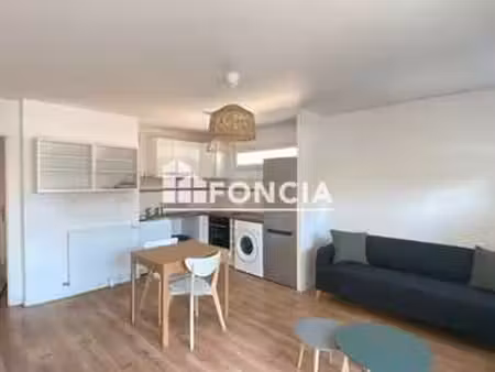 location appartement 3 pièces meublé à saint-sébastien-sur-loire martellière (44230) : à l